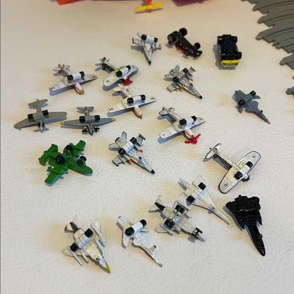 Micro Machine Lot - Picture 7 of 16